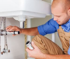 About Emergency plumbing pros Oxford Junction, IA